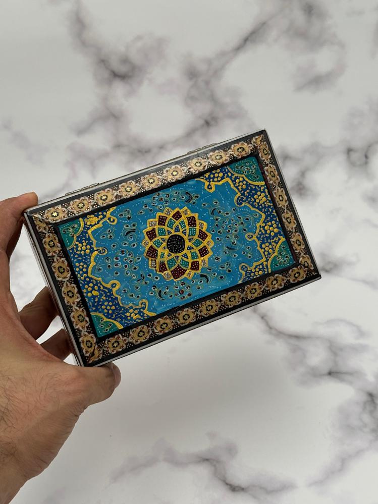 صندوق اصفهاني فاخر