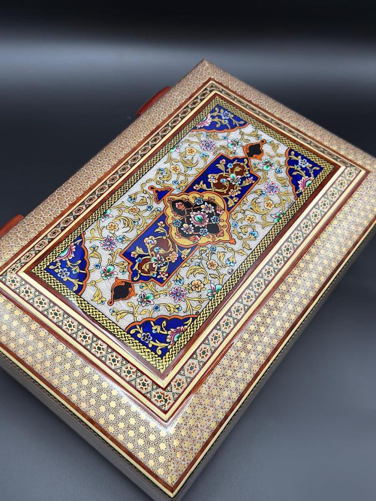 صندوق كبير اصفهاني