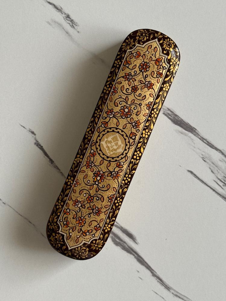 Long box with full carved pull