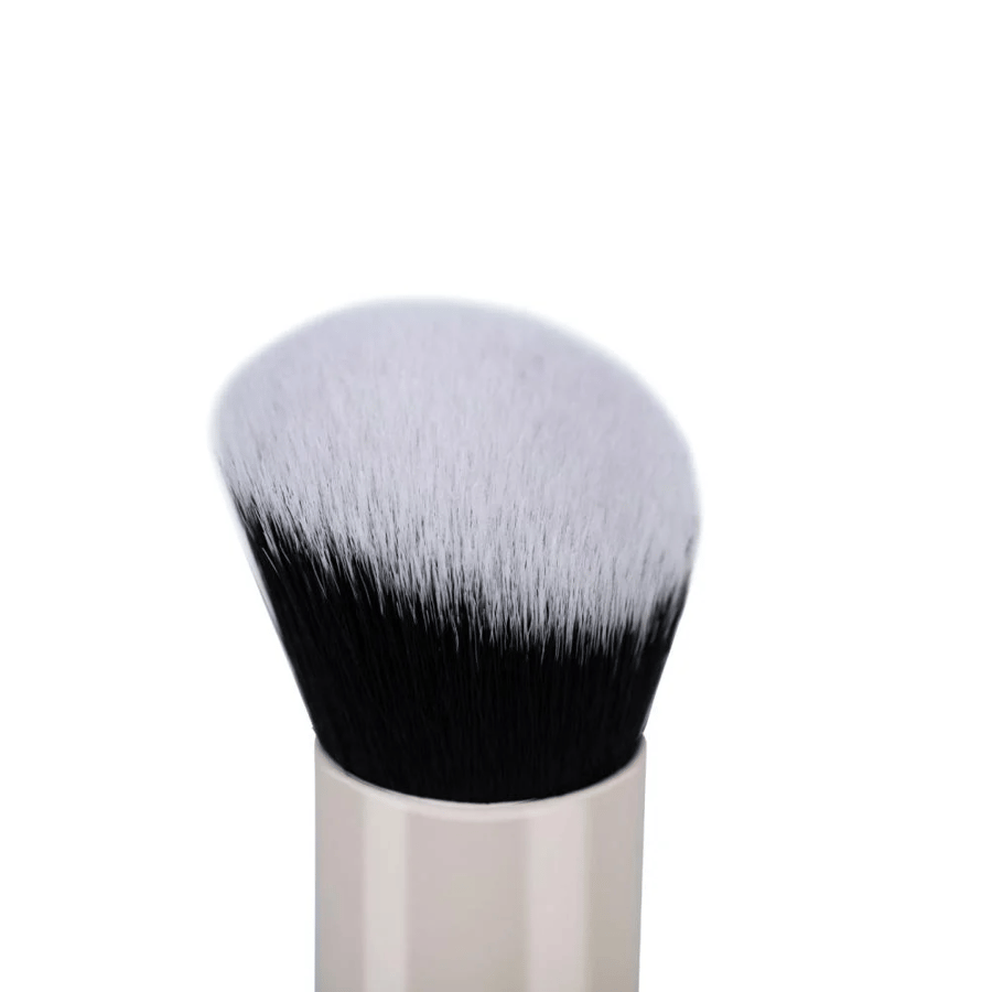 Hearts Completion Makeup Brush - B003