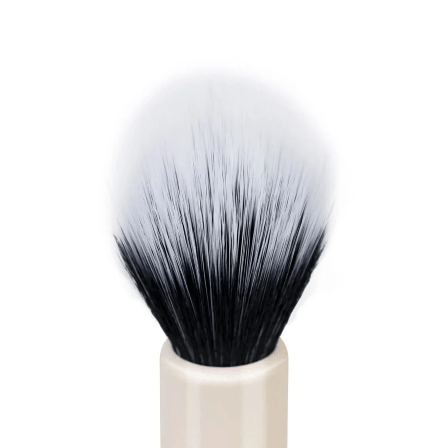 Hearts do makeup brush