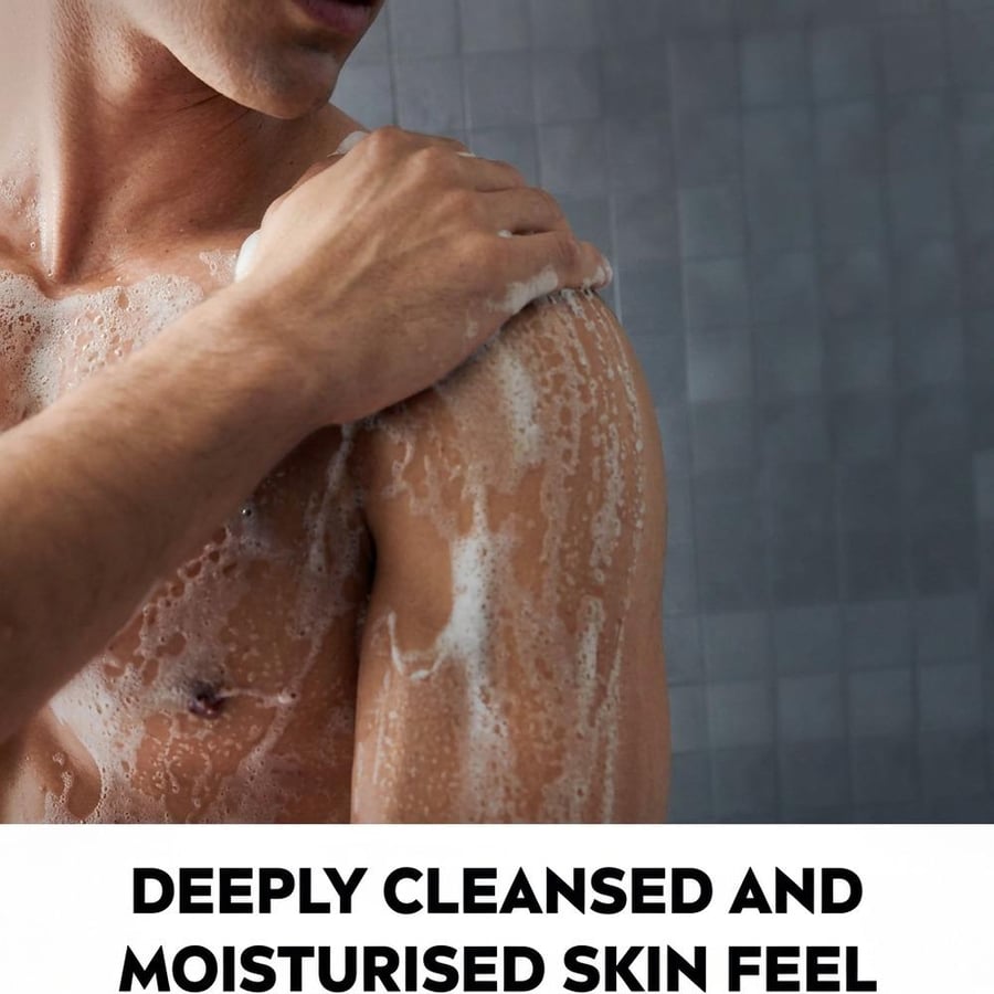 Nivea Men Active Clean 3 in 1 Shower Gel for men, for cleaning the body, face, and hair, with activated charcoal, for pure and refreshed skin, for all skin types, 250ml