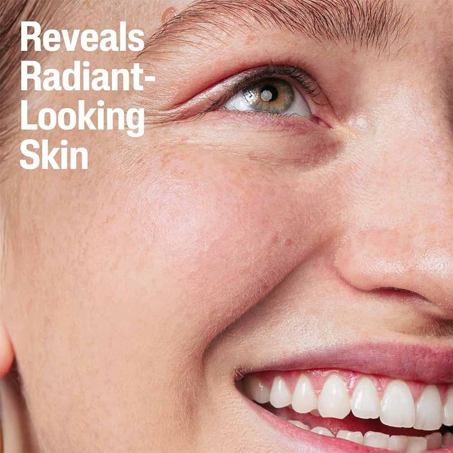 An ultra-gentle daily exfoliator that gently exfoliates and cleanses without over-drying. Suitable for all skin types. Non-irritating and hypoallergenic. Suitable for sensitive skin. 6 fluid ounces
