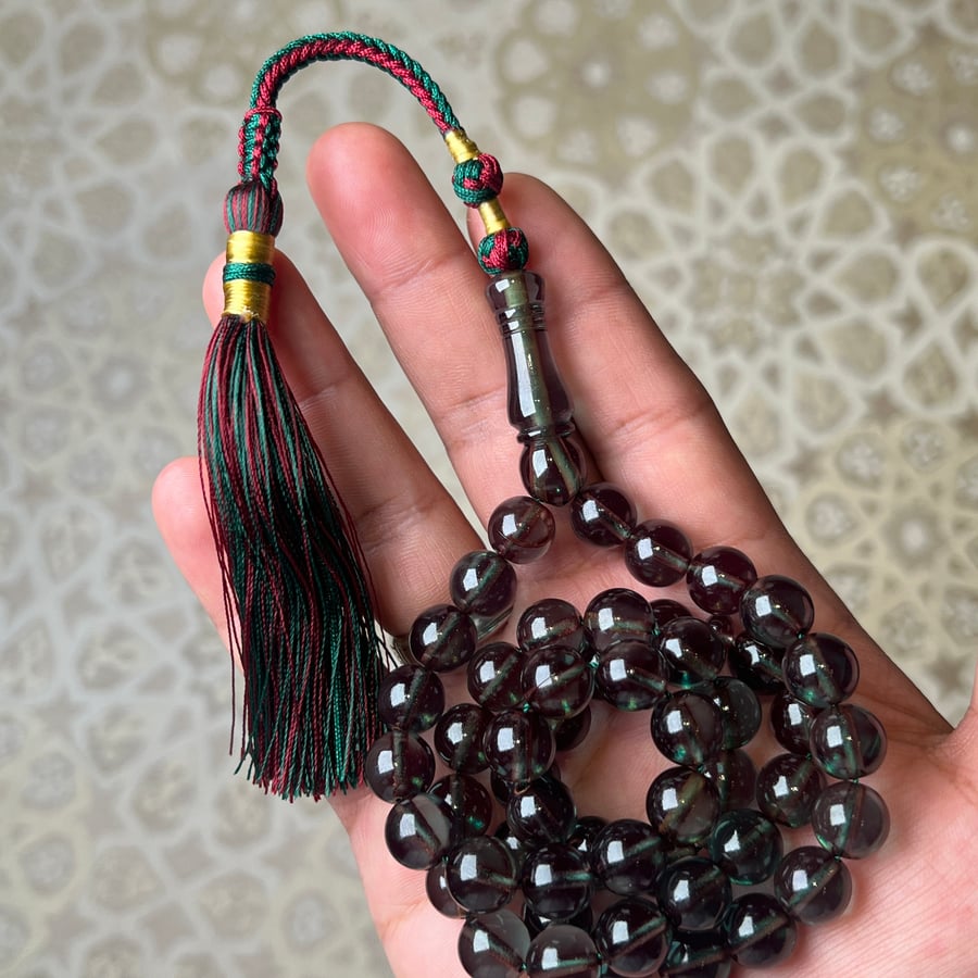 سبحة زعفراني أخضر شفاف