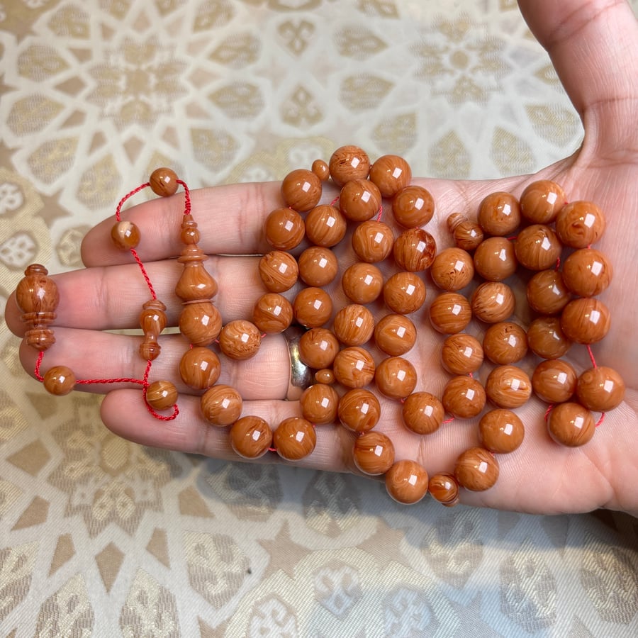 A spherical فاتوران rosary