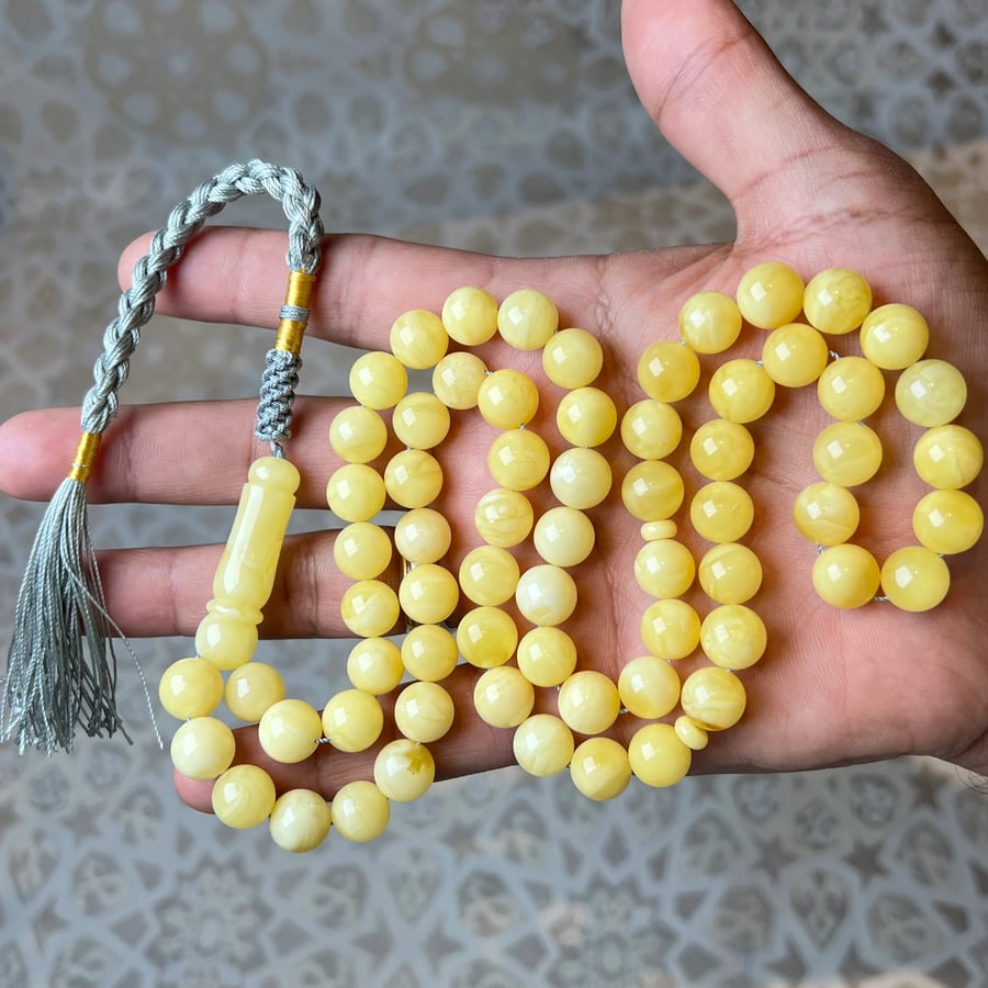 سبحة كهرمان كروي