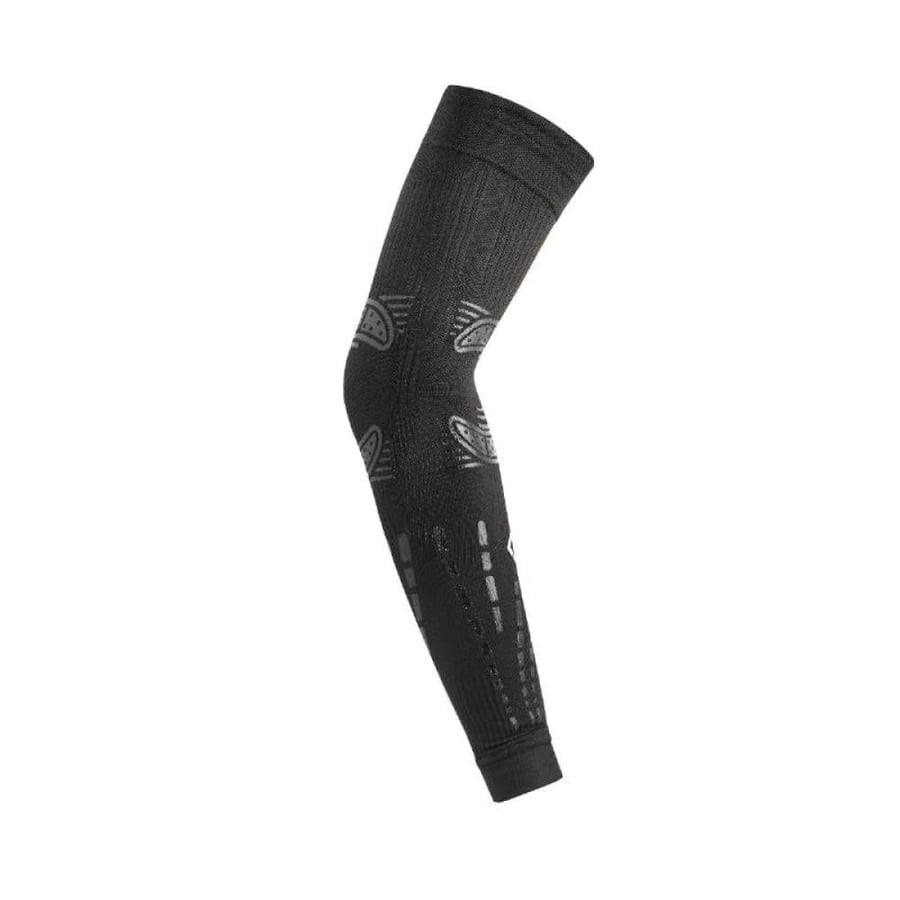 Floky NO STRAIN Sleeves Black فلوكي أكمام ضاغطة ووقائية