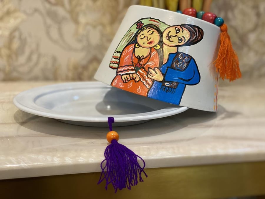 صينية الطربوش بالرسم اليدوي