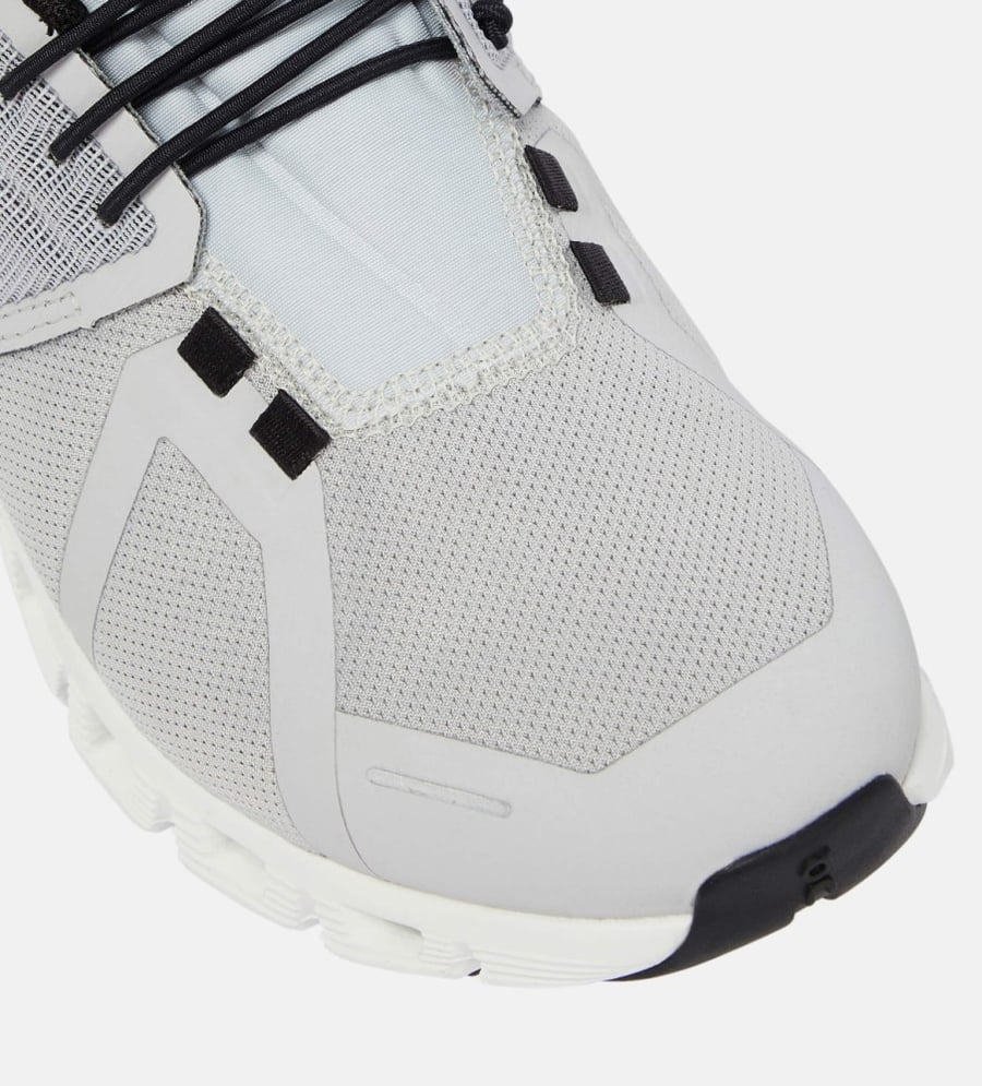 Waterproof Cloud 5 shoe