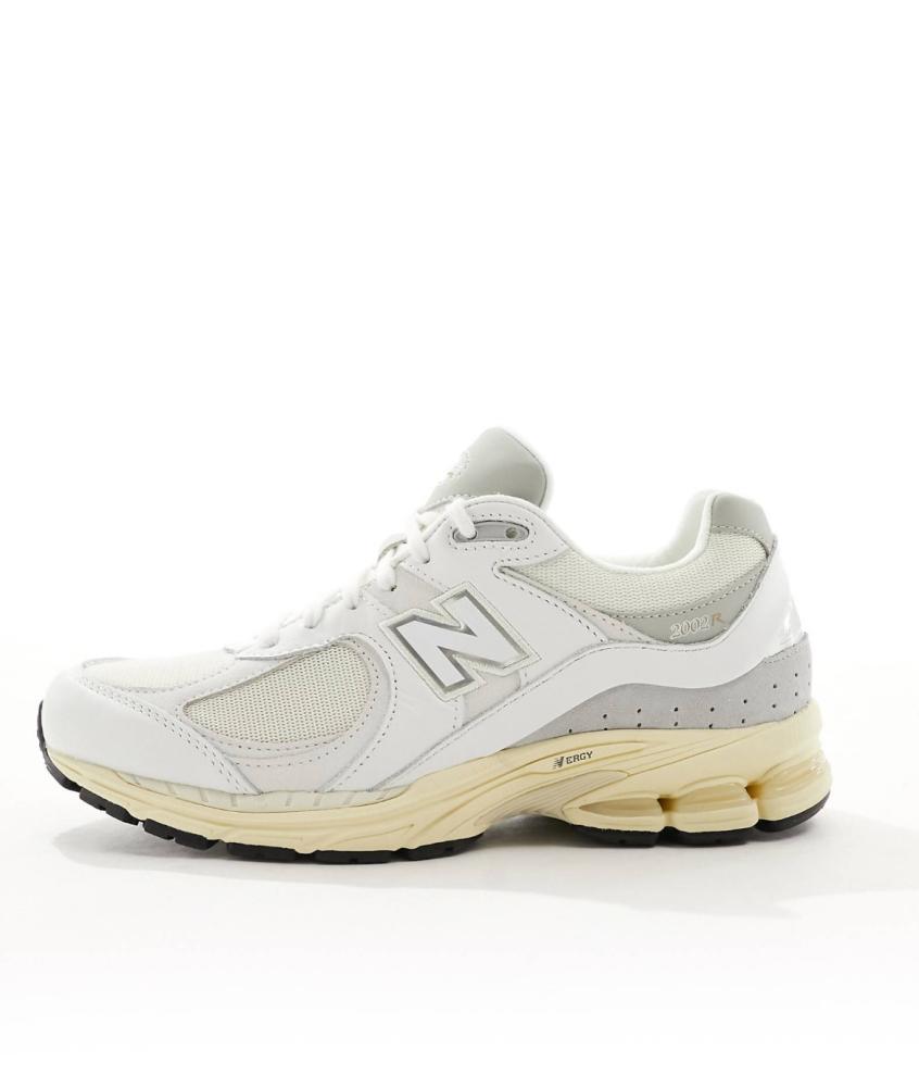 نيو بالانس 2002 new balance