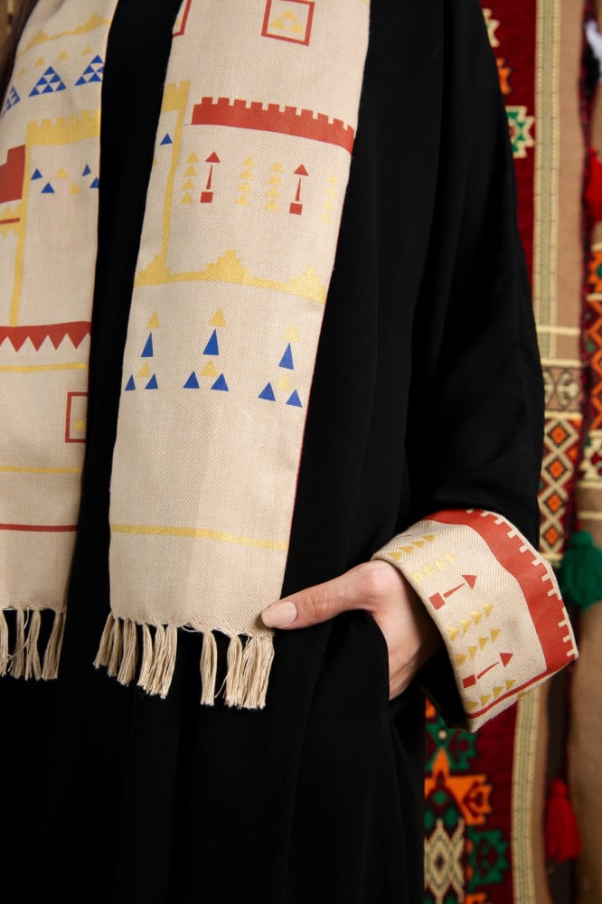 عبَاية اللَّبَن