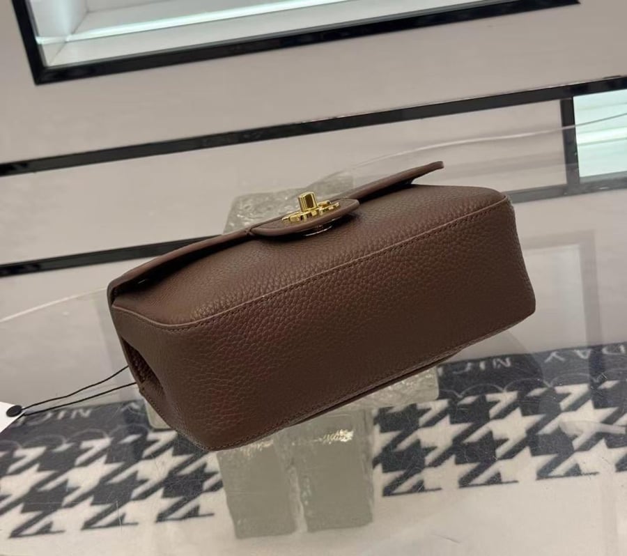 شانيل مقاس 20cm