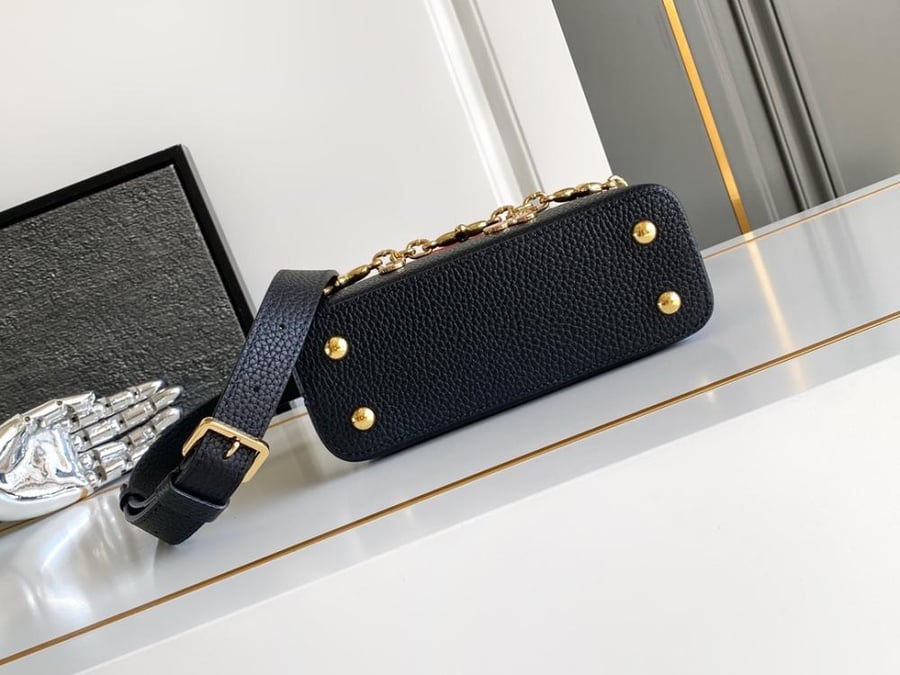 لوي فيتون Capucines مقاس 21cm