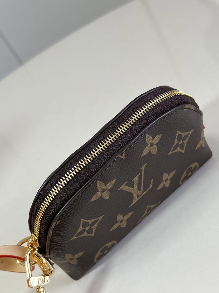 لوي فيتون مقاس  13.5 cm