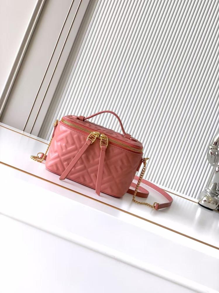 Fendi Peekaboo Petit size 16cm