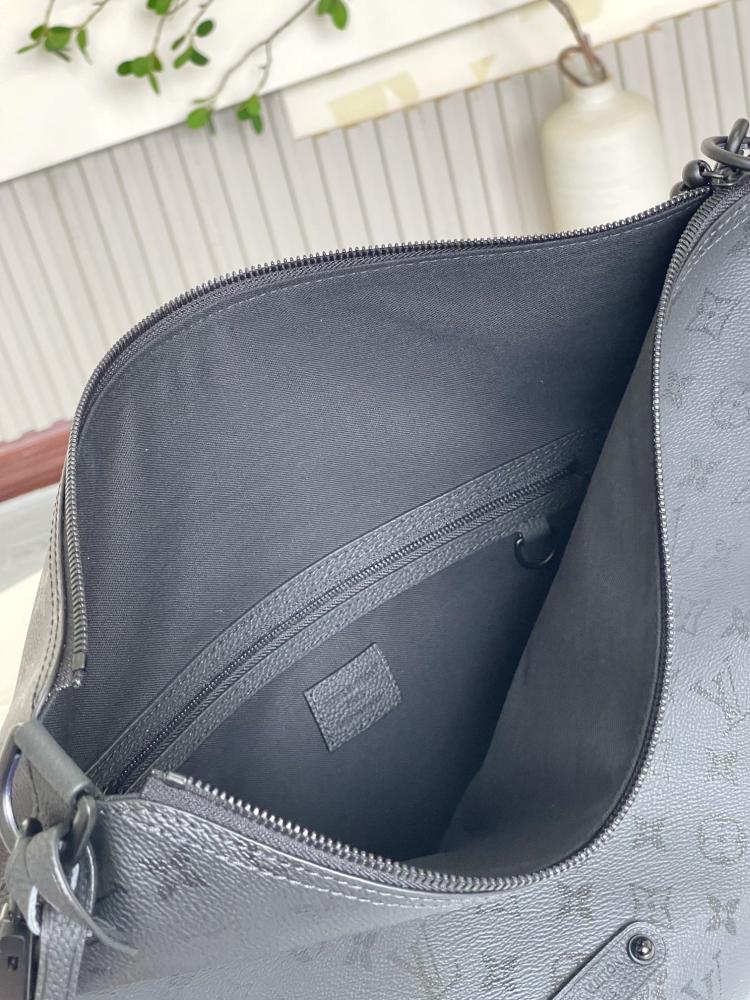 لوي فيتون Monogrram Midnight مقاس 30 cm