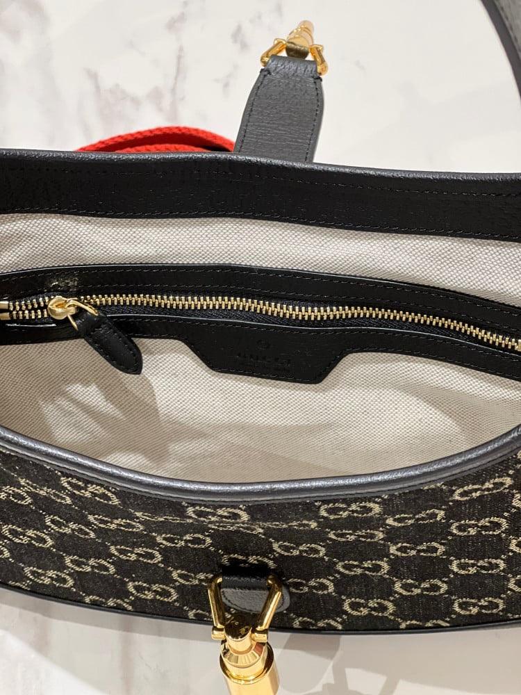 قوتشي جاكي مقاس 27.5cm
