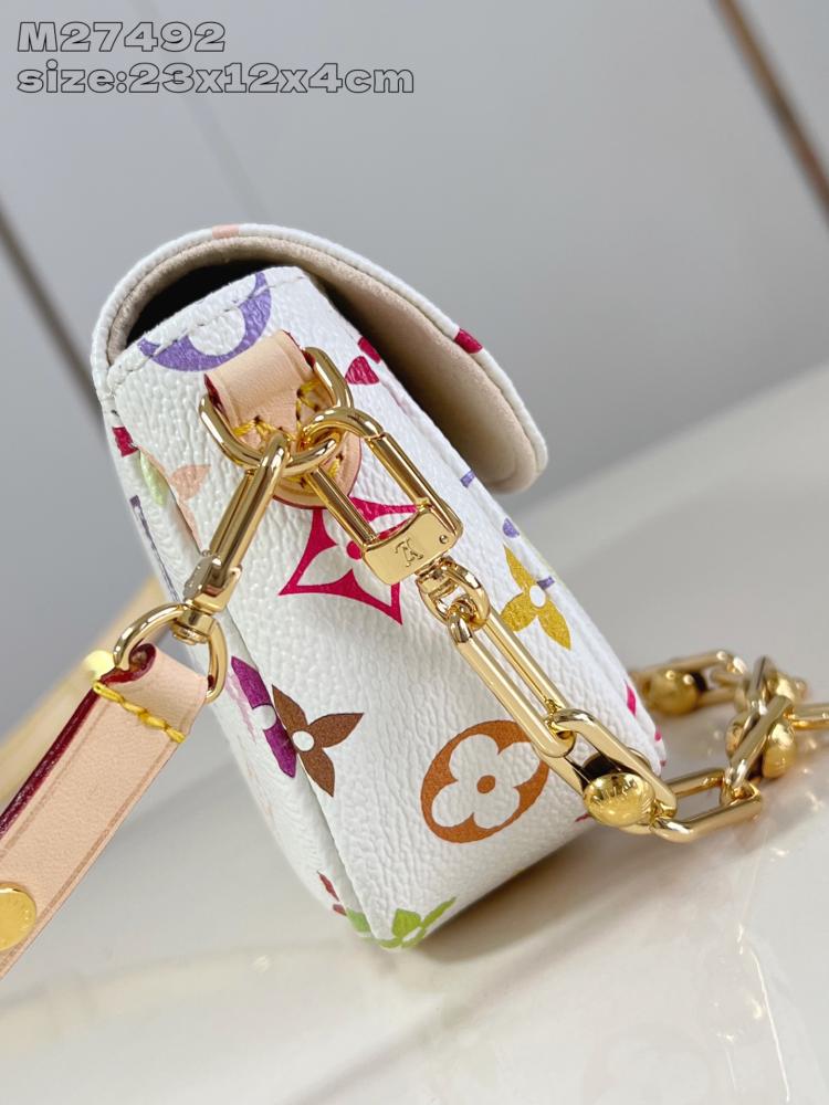 لوي فيتون Wallet On Chain مقاس 23.5cm