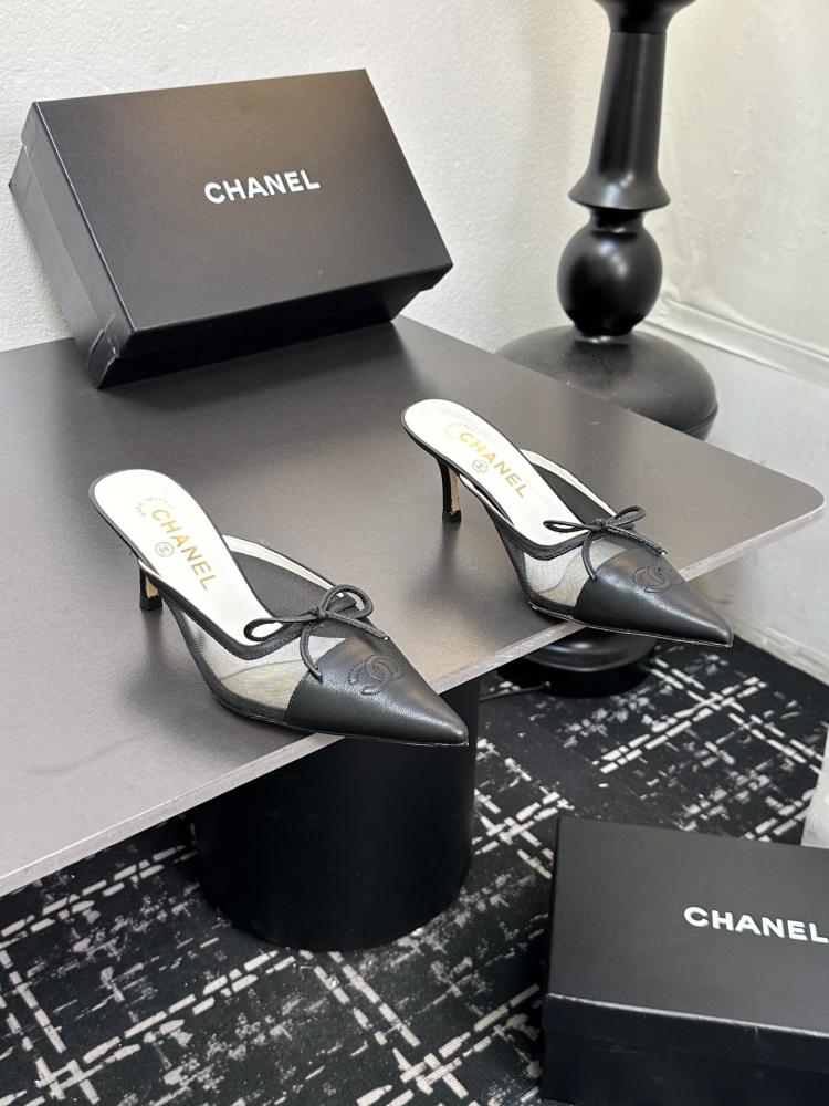 Chanel heel