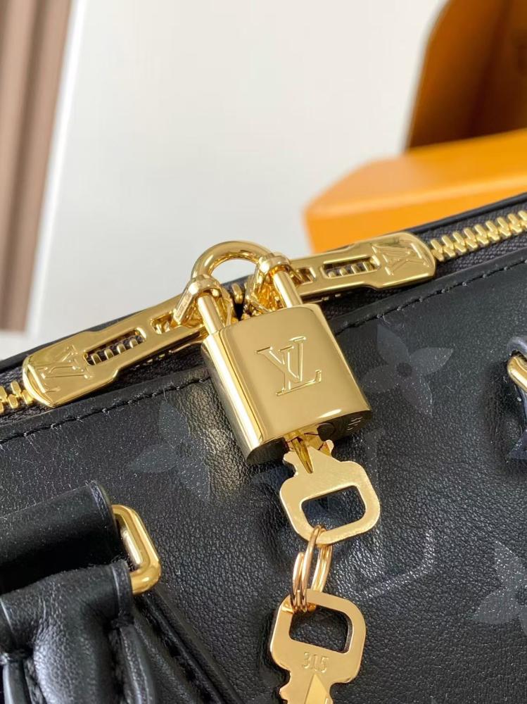 لوي فيتون Speedy Bandoulière مقاس20cm