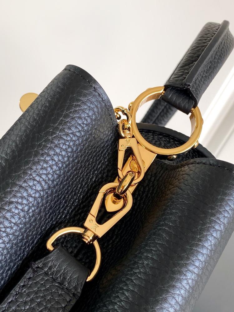 لوي فيتون Capucines مقاس 31.5cm