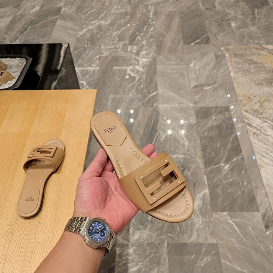 Siliber Fendi
