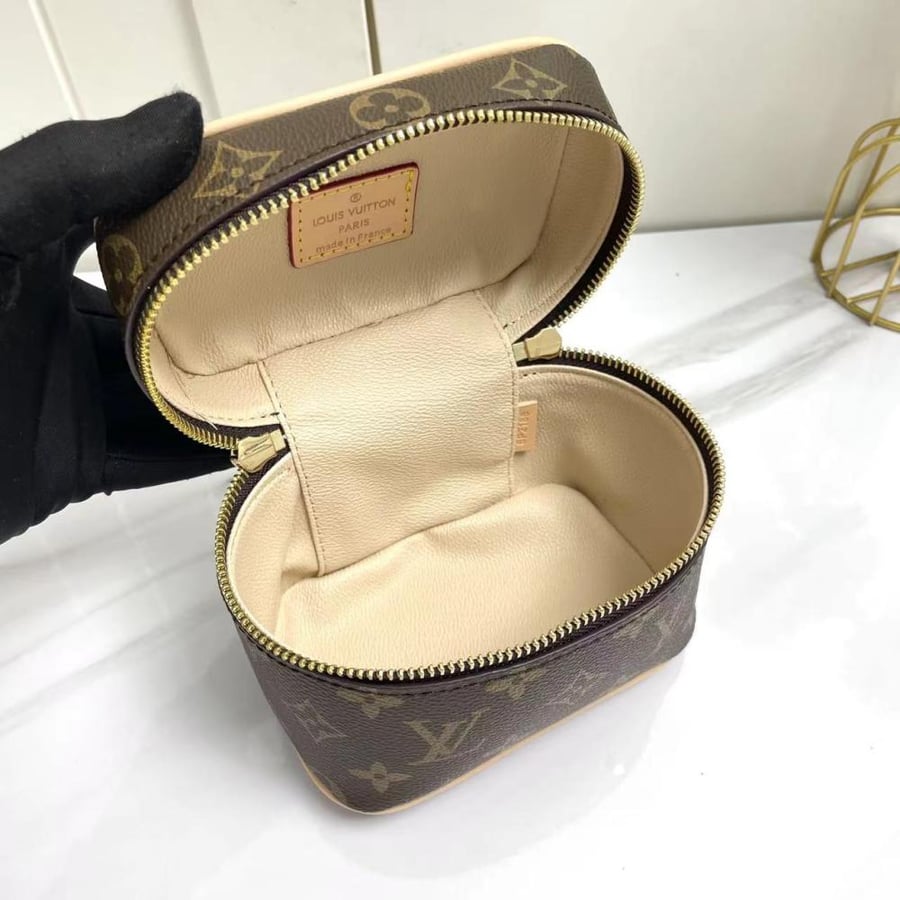 لويس فيتون مقاس14cm