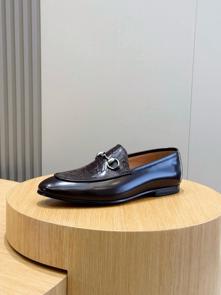 Gucci shoes