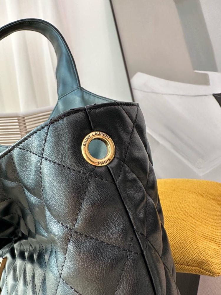 Saint Laurent Eker Maxi size 43 cm