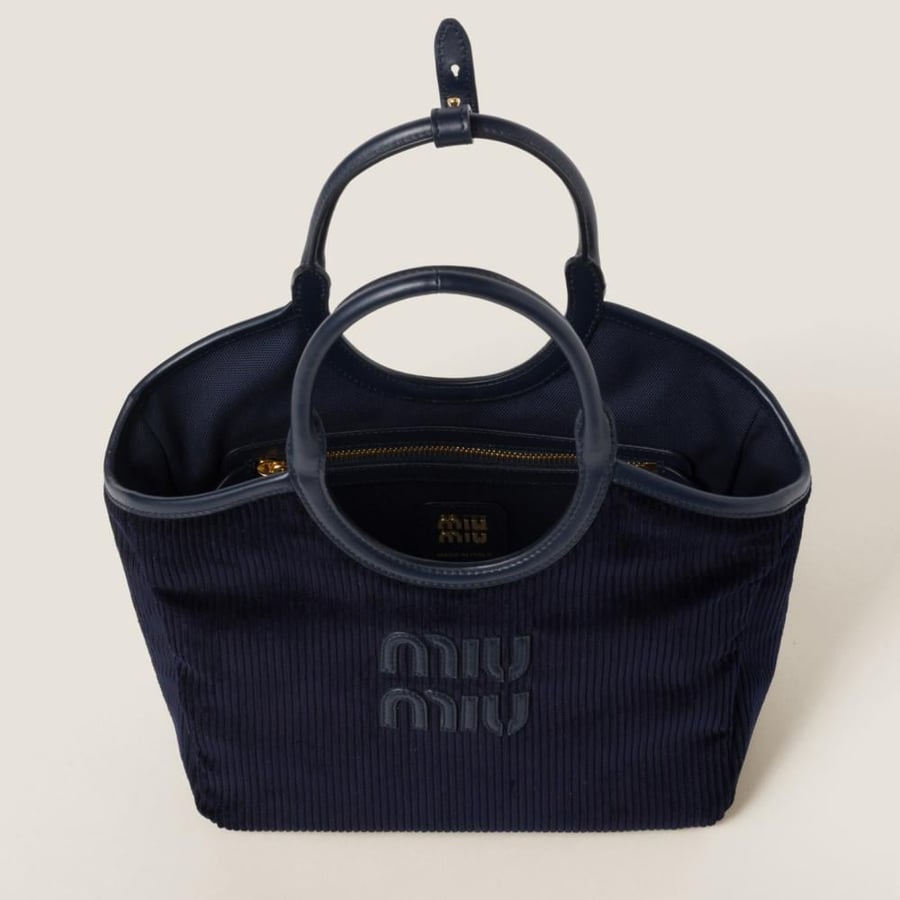 ميو ميو lVY مقاس 22cm