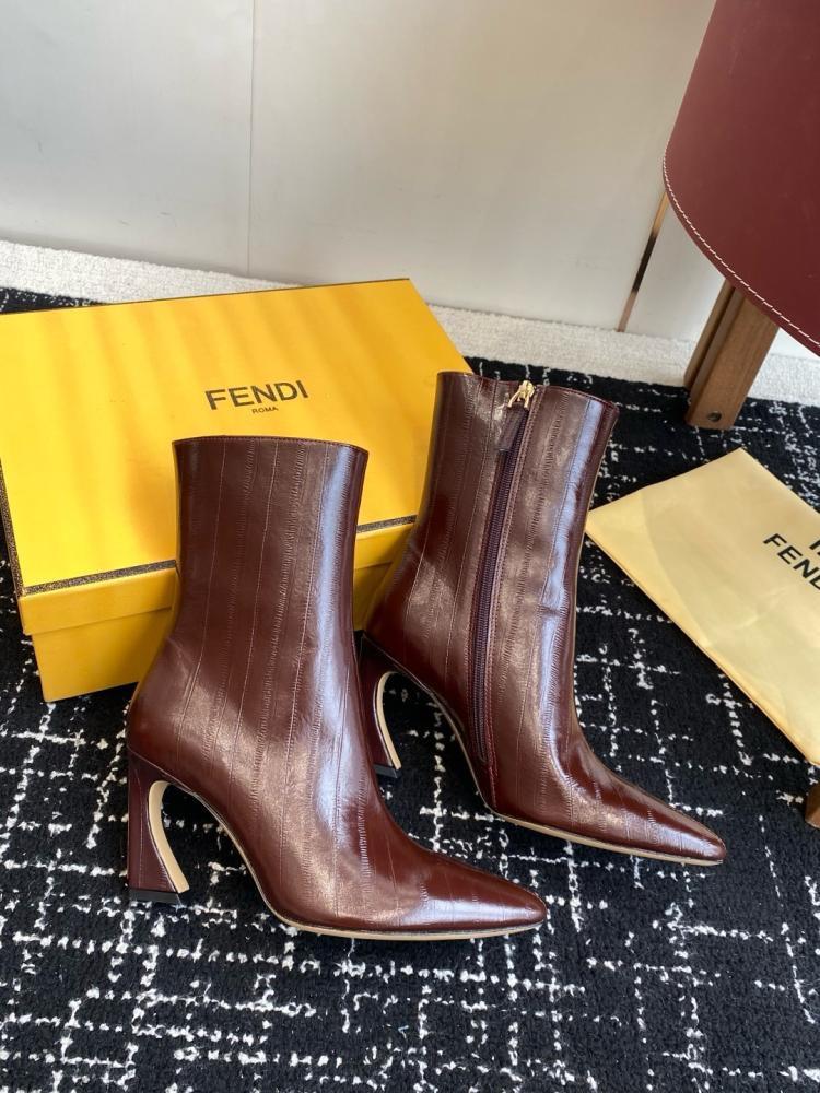 بوت فندي ارتفاع 6cm