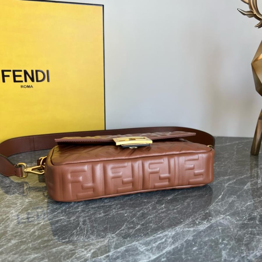 Fendi Baguette Size 27cm
