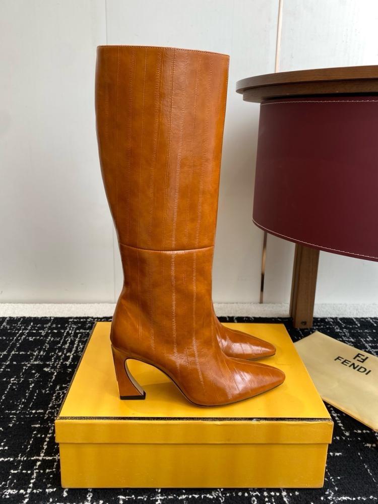 بوت فندي ارتفاع9cm