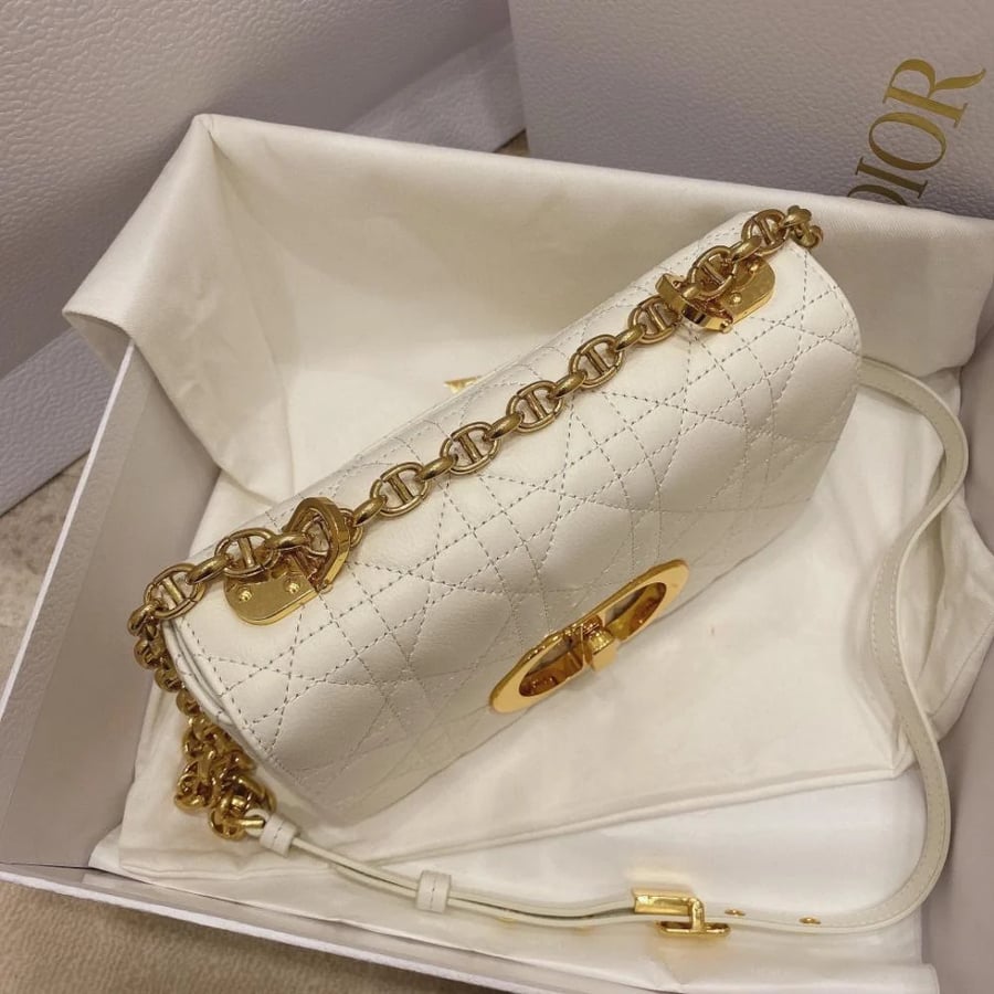 ديور Miss Caro مقاس 19cm