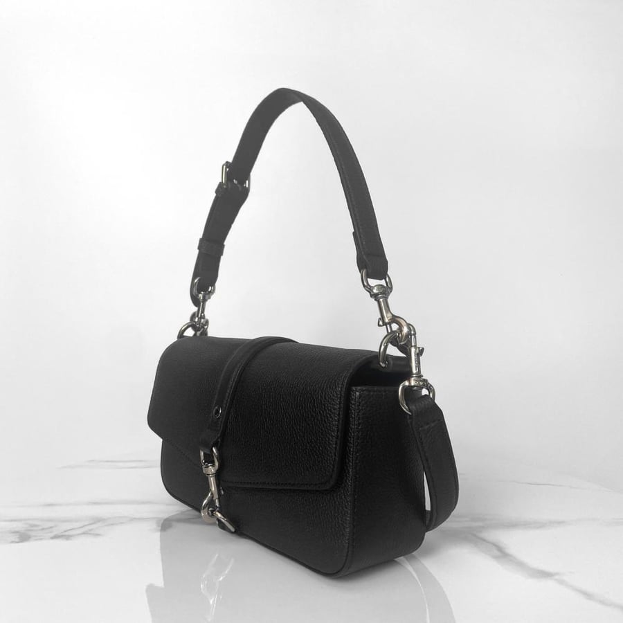قوتشي small crossbody مقاس 23.5cm