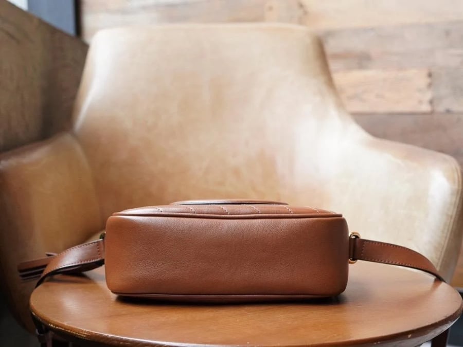 قوتشي BLONDIE مقاس 21cm
