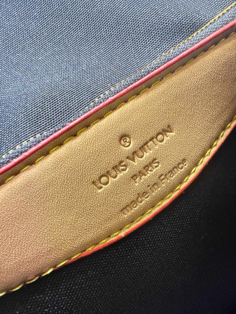 لويس فيتون مقاس24cm