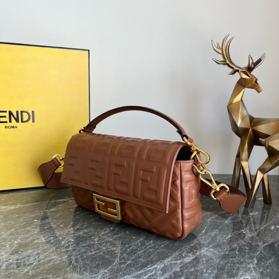 Fendi Baguette Size 27cm