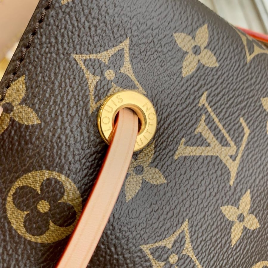 Louis Vuitton Neonoé BB 20cm