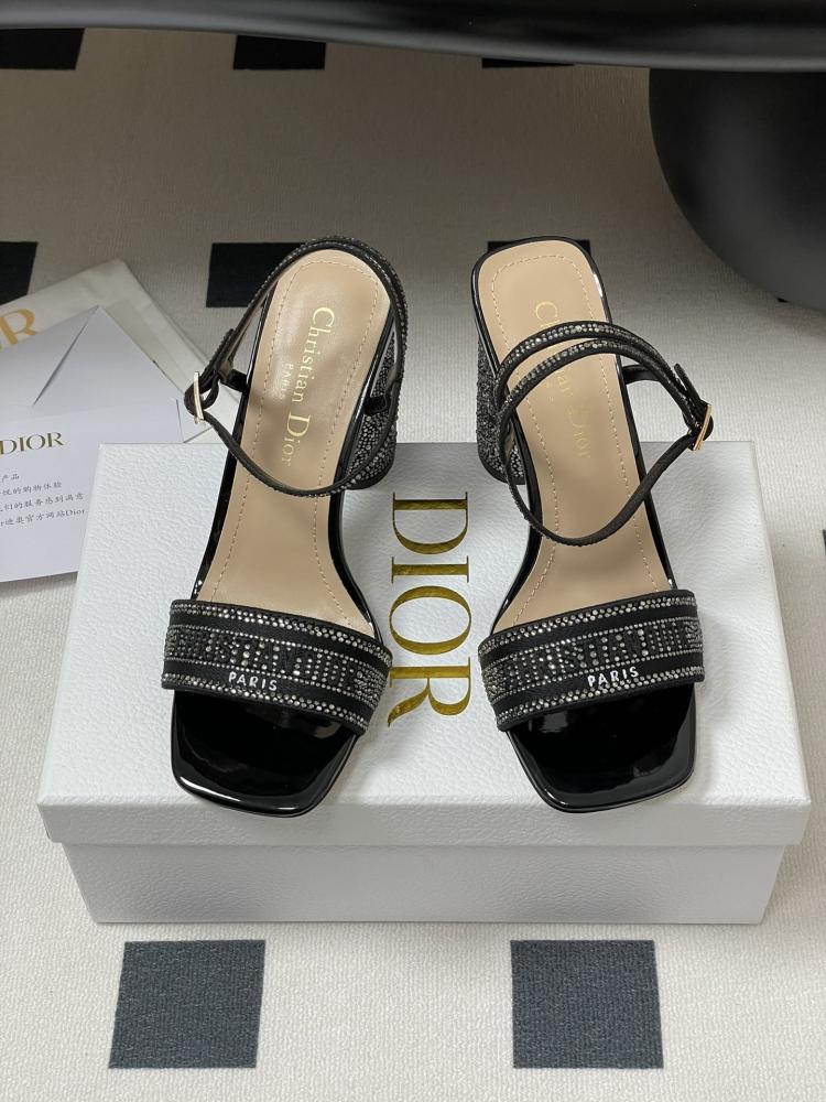 Empty string