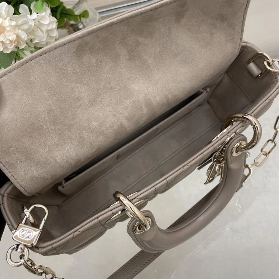 ديور جوي مقاس 22cm
