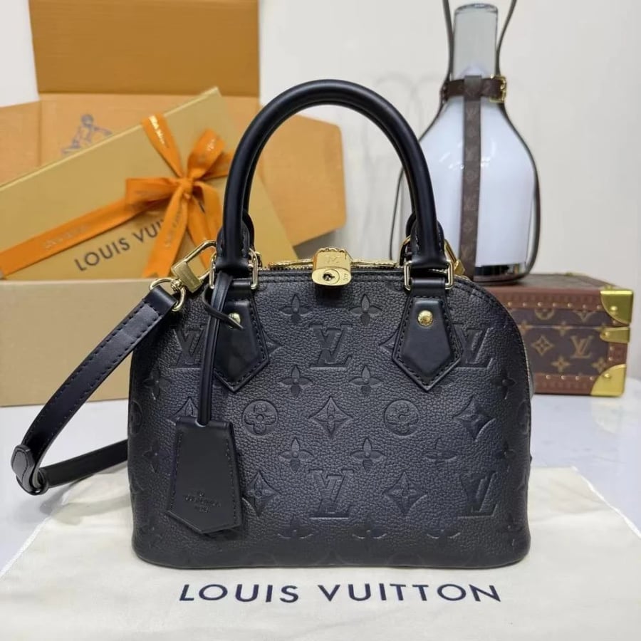 لوي فيتون مقاس 23cm
