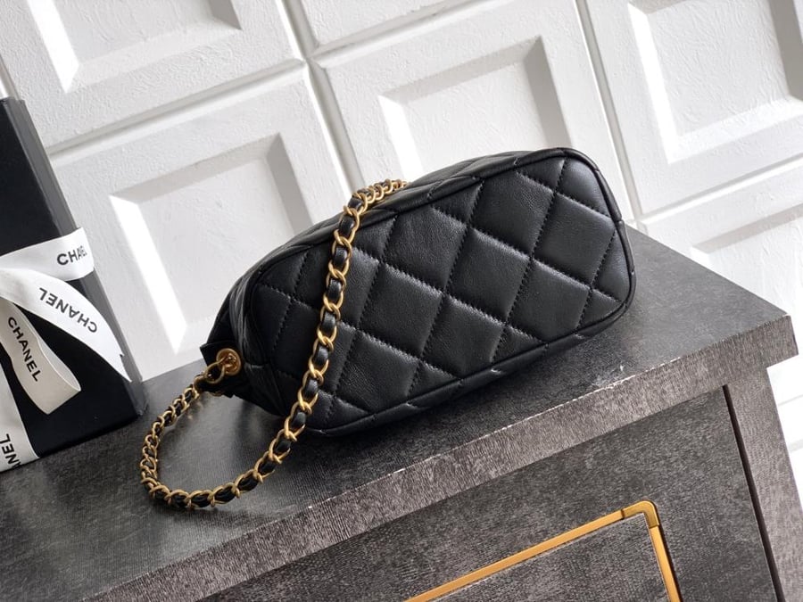 Chanel 23c size 23 cm
