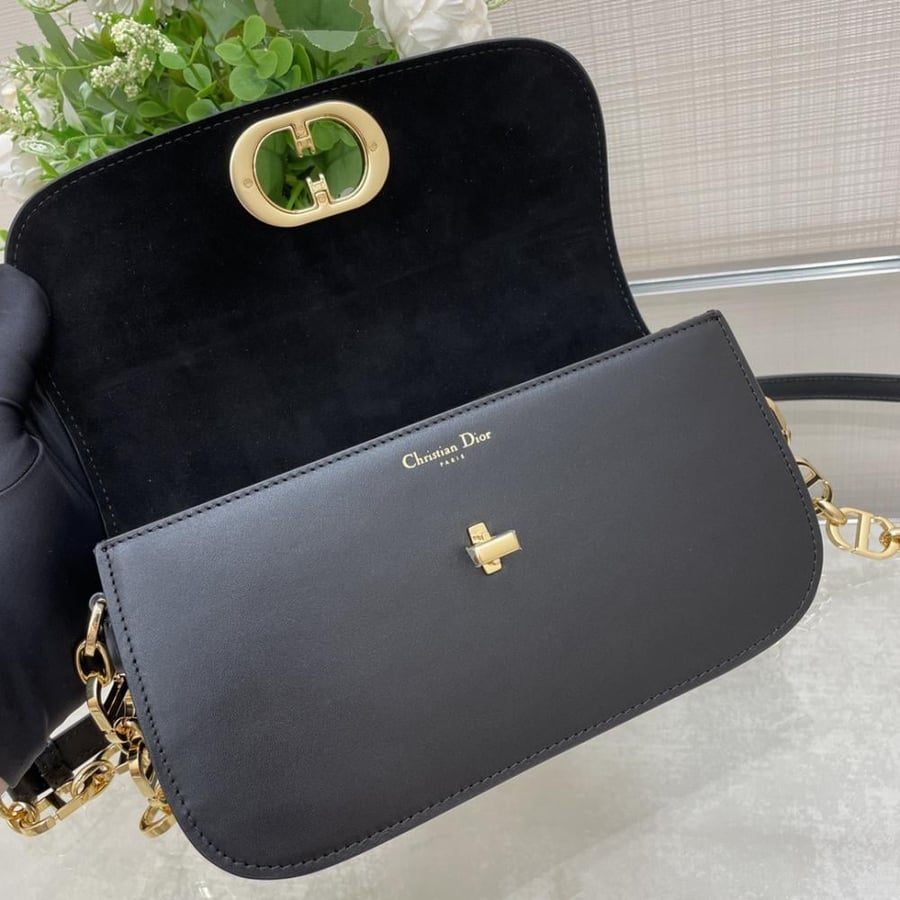 ديور ‏DIOR BOBBY East-West مقاس 22cm