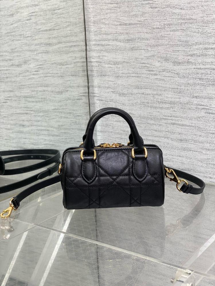Dior size 16cm