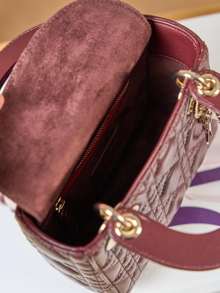 ليدي ديور ميني مقاس 17cm