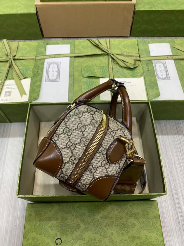 قوتشي مقاس 21.5cm