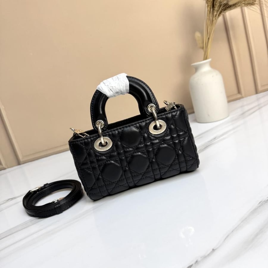 ديور مقاس 16