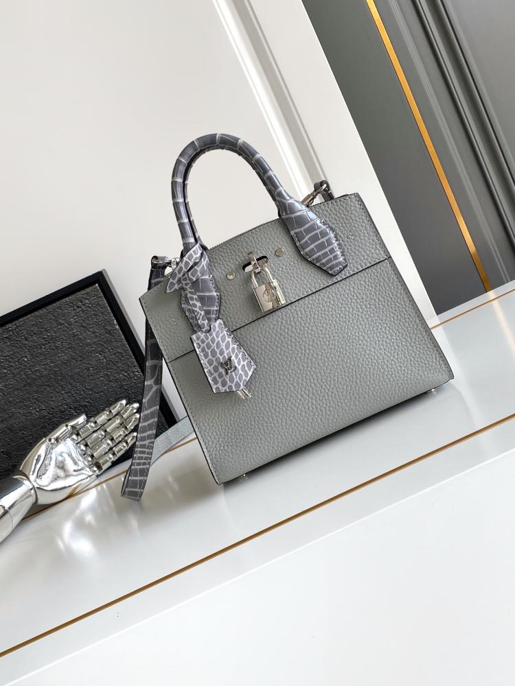 لوي فيتون City Steamer Nano مقاس 21cm