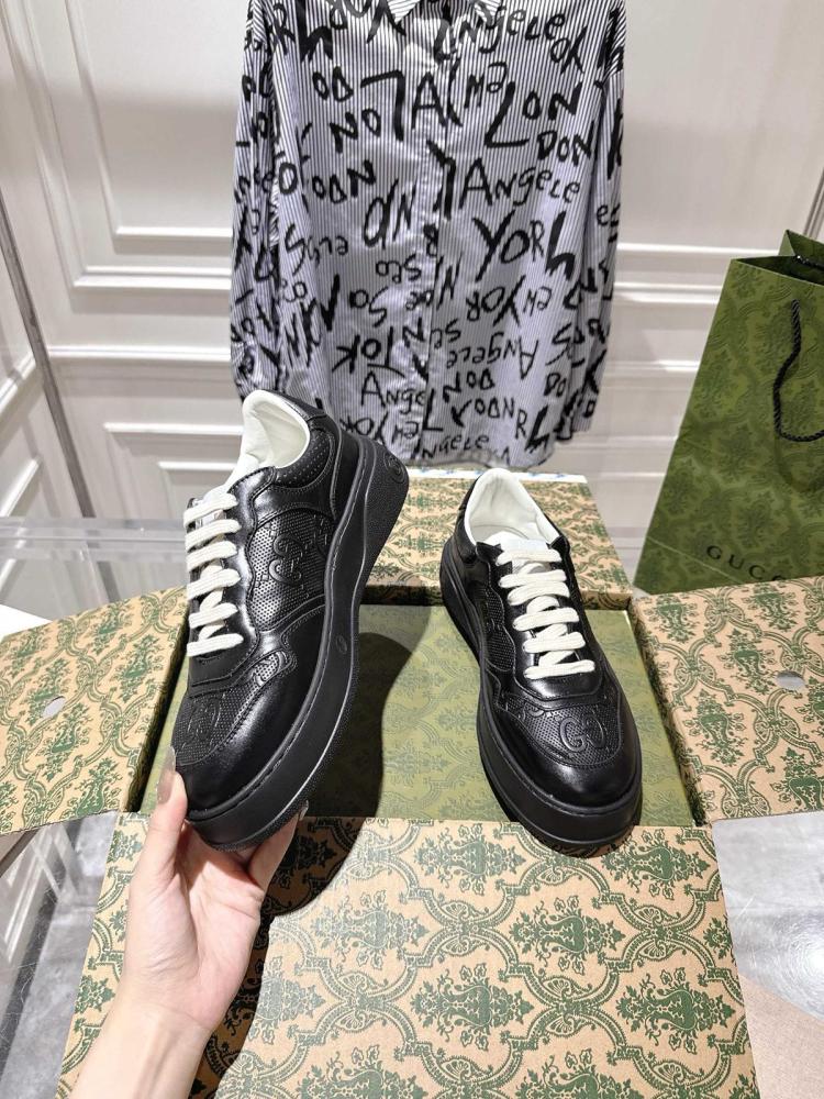 Gucci shoes